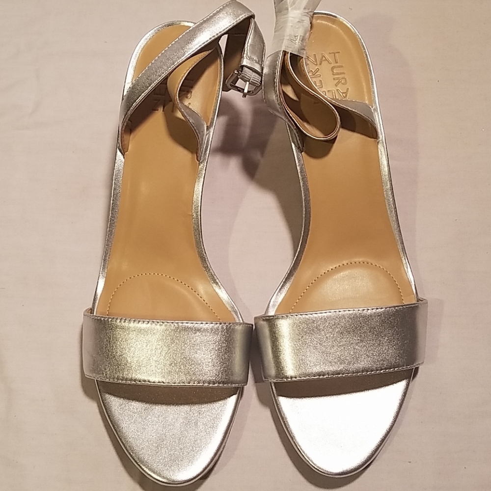 Naturalizer Tinda Open Toe Ankle Strap - Picture 4 of 5